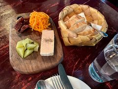 -羽深肉铺 Steak & Wine