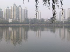 -西北湖绿化广场