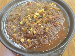 -胡子饮食店