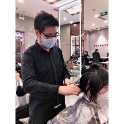 -Meng Lang 梦郎白金店