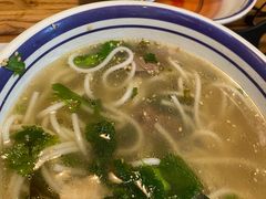 -云阿蛮云南生烫牛肉米线(奉贤路店)