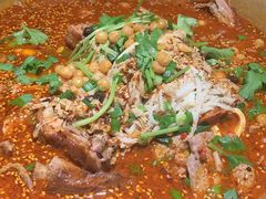 -张翻越·川渝冒菜·武汉黑鸭煲(城北万象城店)