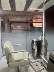 -PE SALON