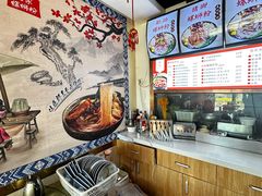 大堂-螺阿牛柳州螺蛳粉·特色煲仔饭
