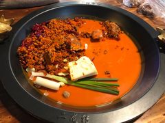 -黄潇洒老火锅(九眼桥宏济巷店)