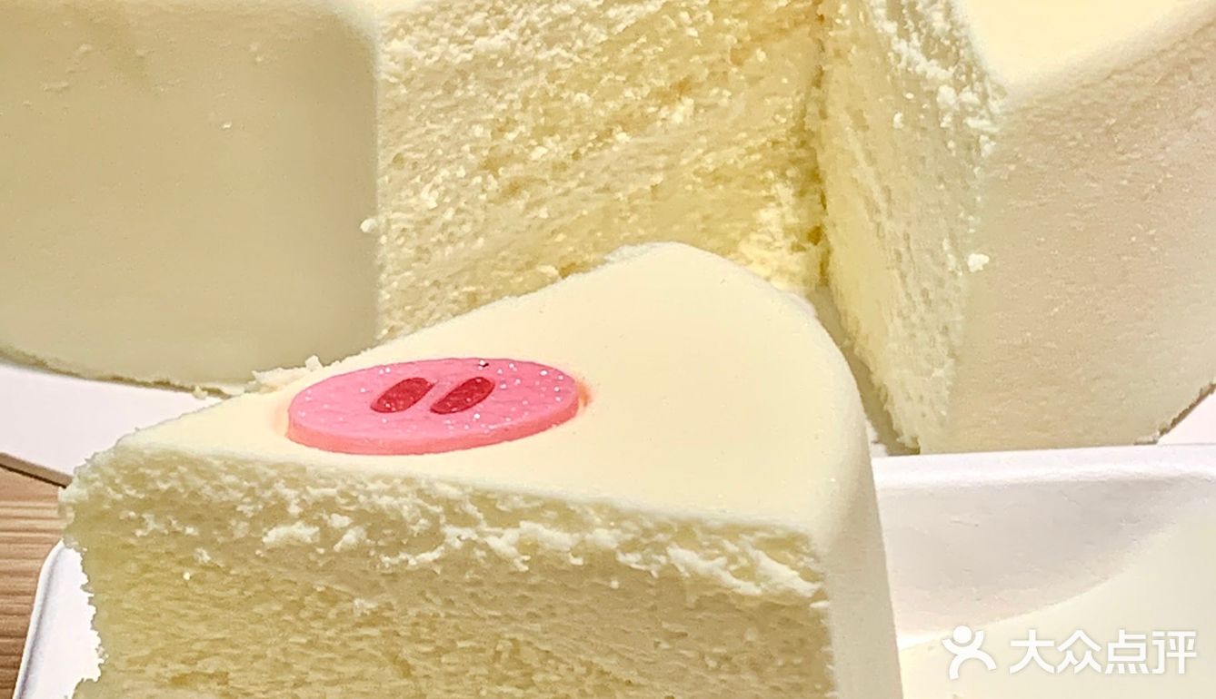 小朋友们、大朋友们节日快乐哟🍰🍭🍬