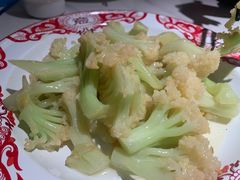 -江渔儿酸菜鱼(万科东荟城店)