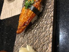 活鳗鱼手握-月下料理(楷林IFC店)