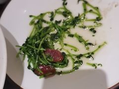 -潮界(LU·ONE凯德晶萃广场店)