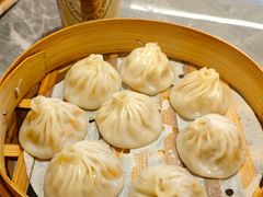 -莱莱小笼·乔艾