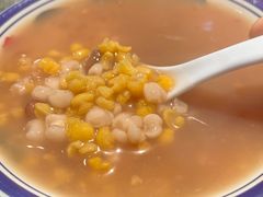-靠山屯东北农家菜(八龙桥雅苑店)