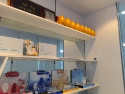 -蕾特恩专业祛痘国际连锁