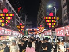 -正宁路小吃夜市