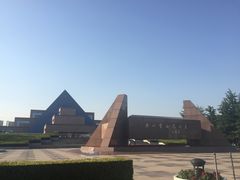 -上海市龙华烈士陵园