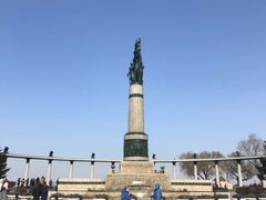 -人民防洪胜利纪念塔