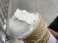 -麦当劳(中山公园龙之梦店)