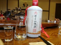 -温汤大酒店餐厅