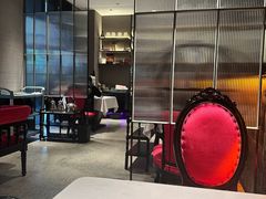 -泓炙颐凤鲜海鲜火锅料理(桐乡店)