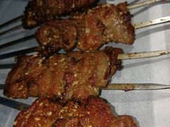 -喝丢一只鞋海鲜烧烤·海肠捞饭(市场店)