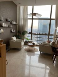 -JNK皮肤管理中心