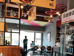 大堂-喝丢一只鞋海鲜烧烤·海肠捞饭(文体街店)