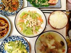 -爱月宝月嫂·育儿嫂(哈尔滨总店)