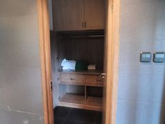 -大连金石滩绿发温泉假日酒店