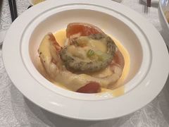 -景月阁空中食府(希尔顿酒店)