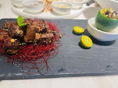 椰果杏鲍菇牛肉粒-闻见中国海南菜(K11店)