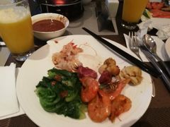 -海口绿发希尔顿酒店-田园汇自助餐·三文鱼·海鲜