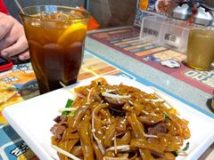 干炒牛河-大头力茶餐厅(花都融创茂店)