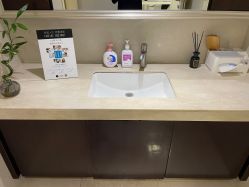 -JNK皮肤管理中心