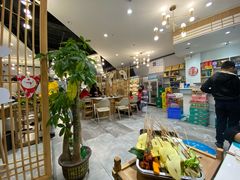 大堂-屋头串串(新街里店)