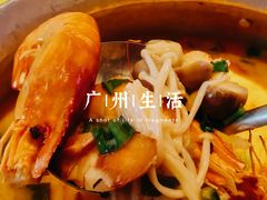 -大头虾越式风味餐厅(光明广场店)