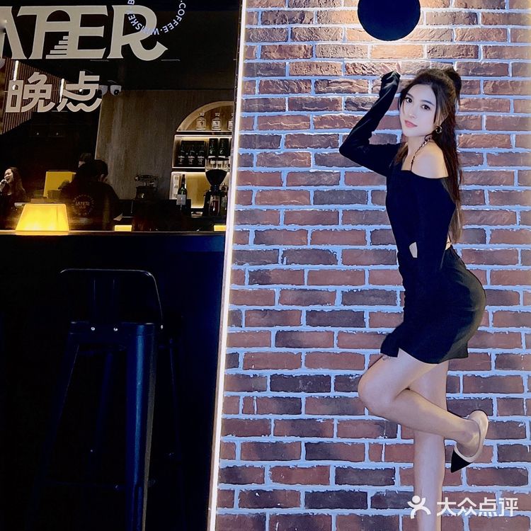 佛山探店 | 秋日微醺氛围感小资西式简餐厅