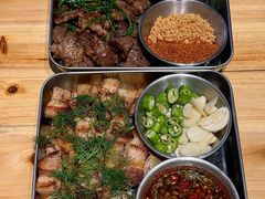 -赞酱川式烤肉(蜀都万达店)