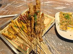 -老街烧烤大排档·地道湖北菜·龙虾馆(汉口火车站店)