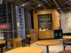大堂-星巴克(杭州嘉里中心4F店)