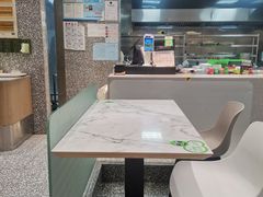 -荣华基·现炒快餐(肇嘉浜路店)