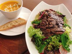 牛肉黑醋沙拉-UPPER KITCHEN(延安路店)