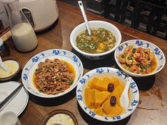 -八碗湘长沙市井菜(坡子街店)