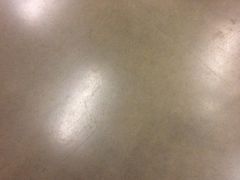 iphone_upload_pic-宜家家居（上海徐汇商场店）-停车场
