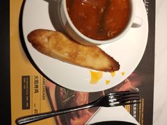 罗宋汤配奶香片-半秋山西餐厅(巴南万达广场店)