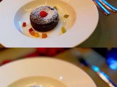 巧克力熔岩蛋糕-YUE·6·西式融合餐厅(外滩六号店)