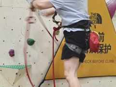 -问山MountQuest攀岩馆