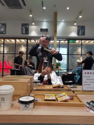 -东方麒麟·潘多拉SALON