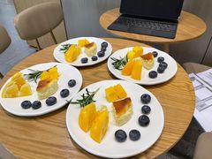 -星巴克臻选(深圳龙华红山天虹店)