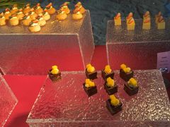 -亚龙湾希尔顿自助餐厅·海鲜·烧烤·沙滩BBQ·现场乐队