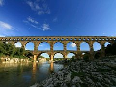 -法国博乐途旅游(普罗旺斯一日游店)