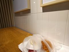 -85度C(生甜甜圈研究工坊·上海平凉店)